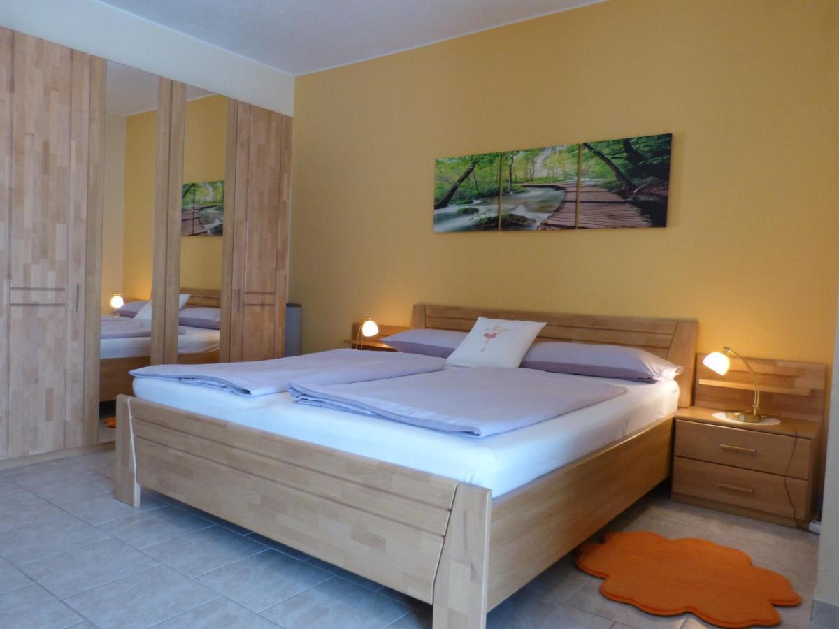 Pension Pfefferdohle Velden am Wörthersee Екстериор снимка